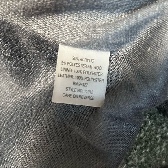 Dolce Cabo Green Black Textured Ruffled Quiet Luxury Boho Cardigan Sweater Sz M - Picture 7 of 7